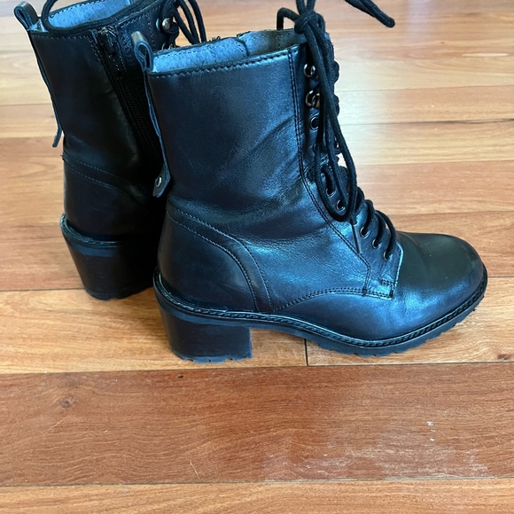 Seychelles Combat Boots - Picture 4 of 6